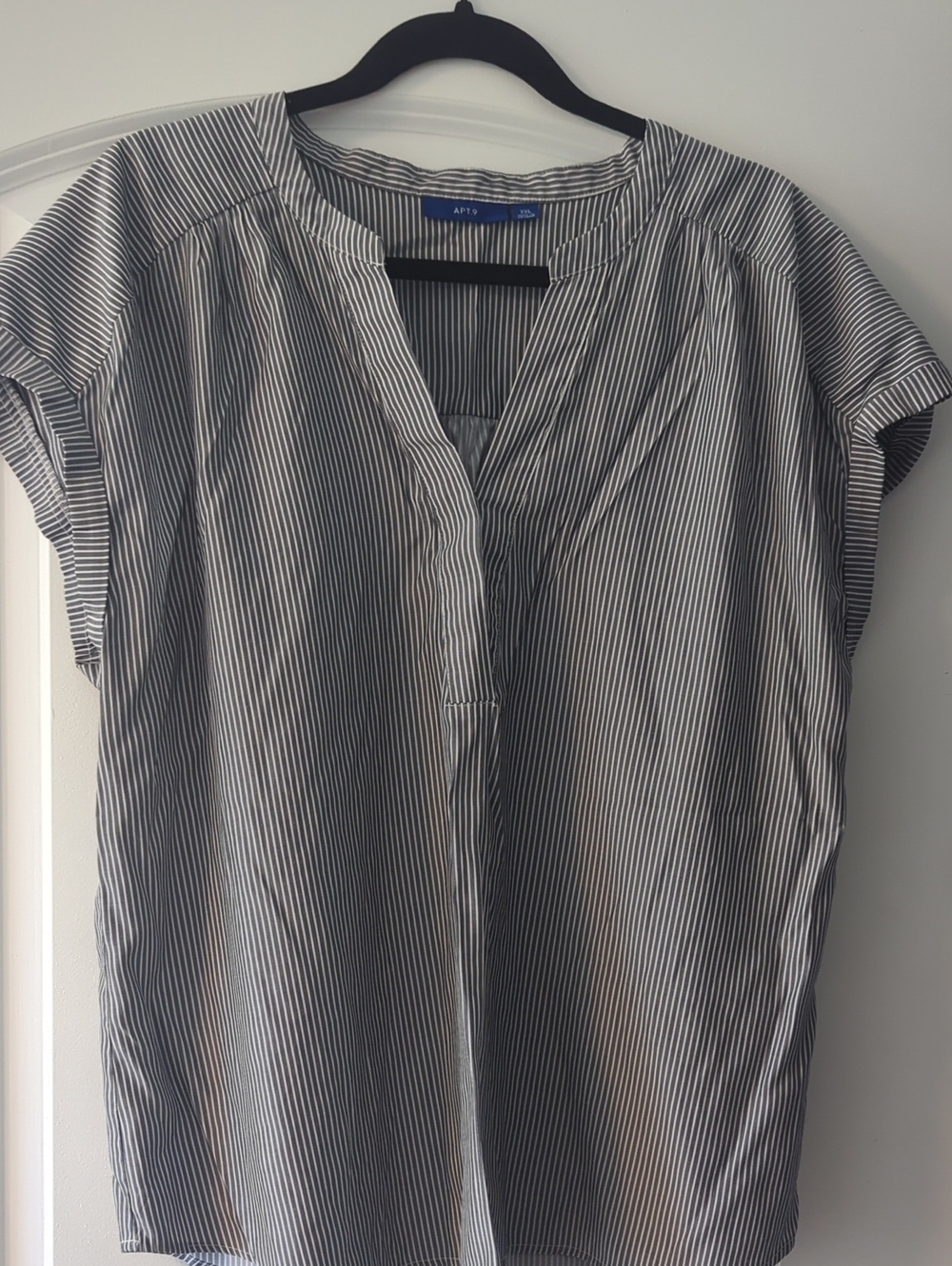 Apt. 9 Black & White Striped Cap Sleeve Blouse